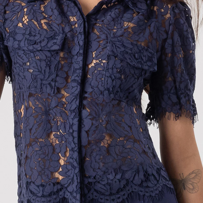 F25_MinaLaceShirt_Dusk_MurrayPonteLeggings_Navy4.webp