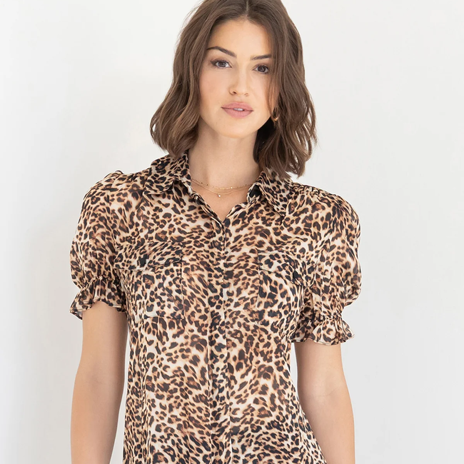 F25_MinaLeopardGeorgetteShirt_Leopardess_LonnyCrepePants_Black1.webp