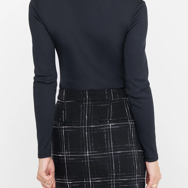 F25_PattonRibTop_KendraWindowpaneTweedSkirt_Blk.Wht2.webp