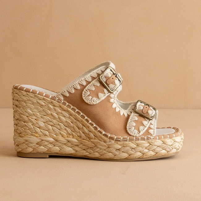 FG-RAE_camel_product1 (1).webp