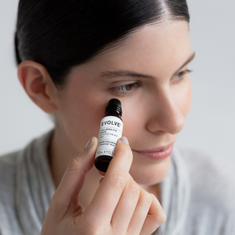 HYALURONIC EYE SERUM