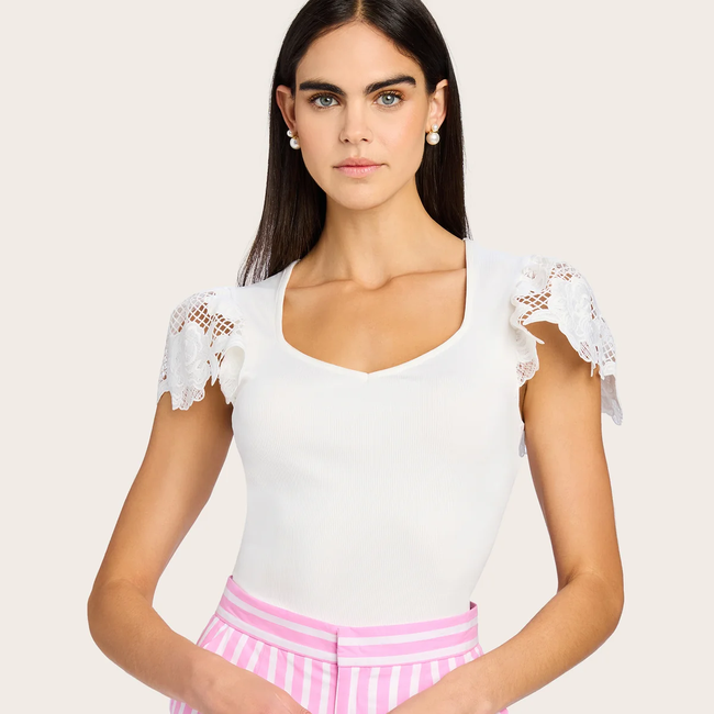 KIKA_WHITE_THEO_PINK_0018.webp