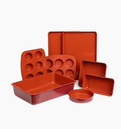 Stackable Ceramic Bakeware (8-Piece Set) in Cabernet