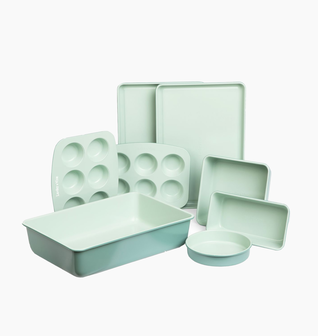 Stackable Ceramic Bakeware (8-Piece Set) in Sage