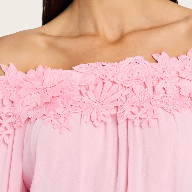 MERLA_PINK_EROS_WHITE_0013.webp