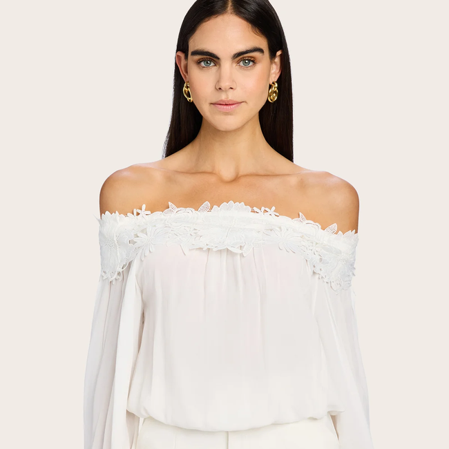 MERLA_WHITE_THEO_WHITE_0025.webp