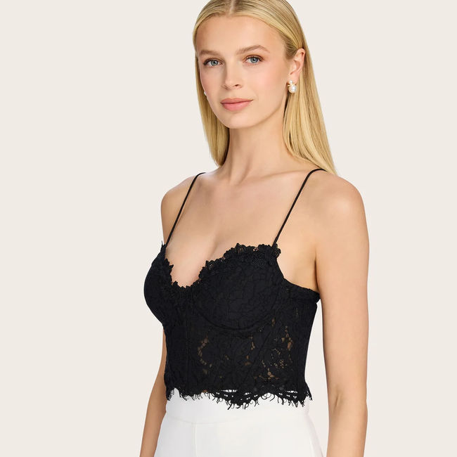 MIAMI_BLACK_MAGDA_WHITE_0014.webp