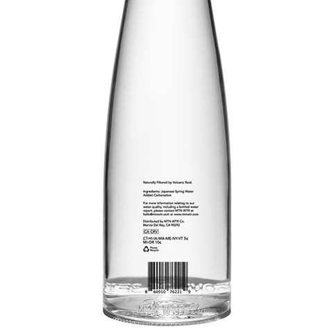 MTN_WTR_BOTTLE_BACK_BLACK copy.jpg