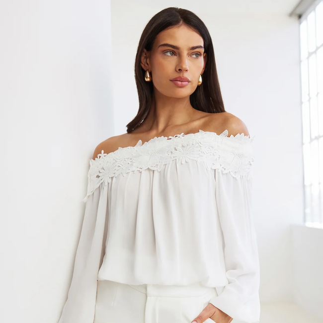 Merla-White1.webp