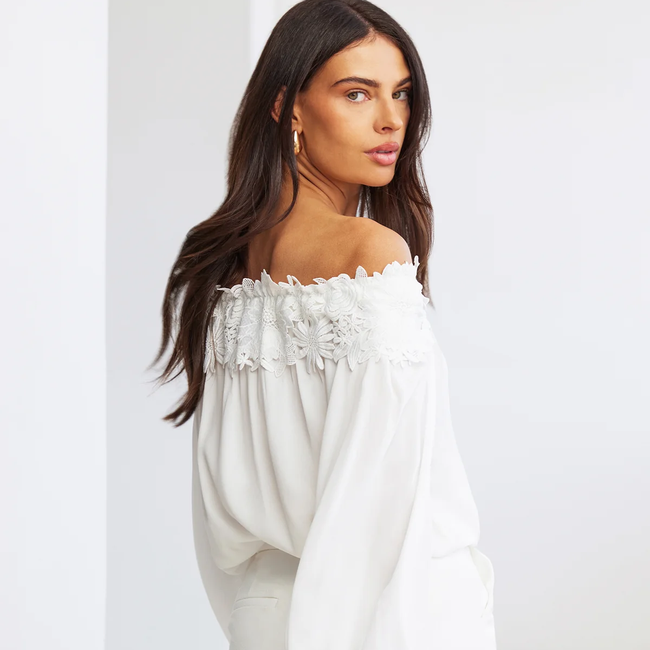 Merla-White2.webp