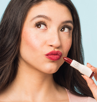 Moisturizing Lipstick
