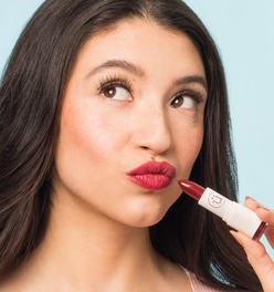 Moisturizing Lipstick