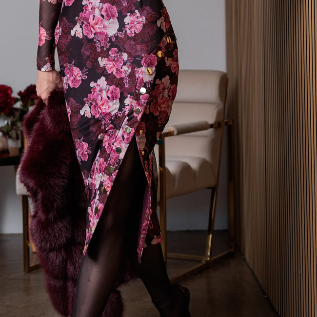 Monique-BurgundyFleurMulti_7.webp