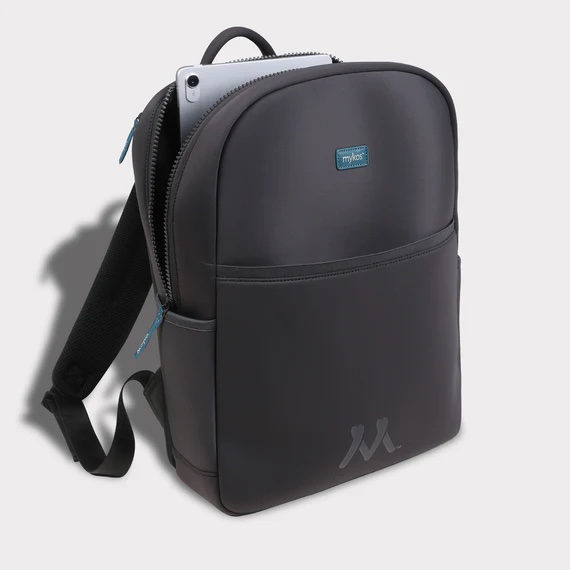 Mykos backpack computer.jpg