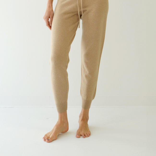 Pianissimo_cashmere lounge pants_biscuit (5).jpg