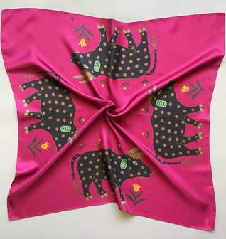Silk Square Scarf The Goby Is Walking - OLIZ