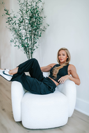 RachelShohamHackett_Lifestyle1.jpg