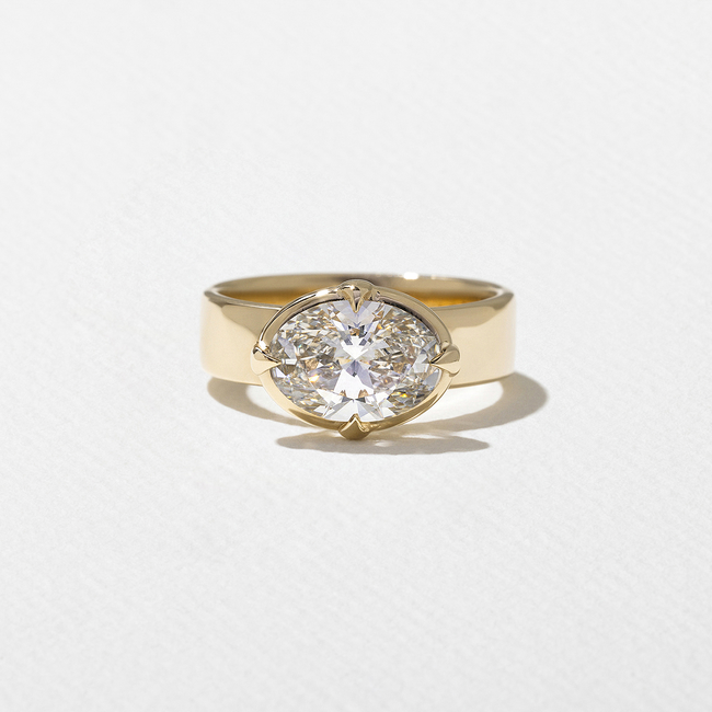 Reid-oval-14k-yellow-gold_1.jpg