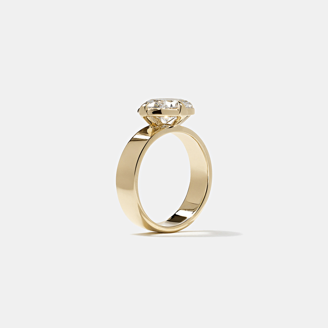 Reid-oval-14k-yellow-gold_5.jpg