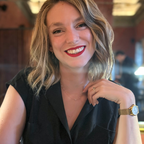 RiannaHeadshotProtugalEdited.jpeg