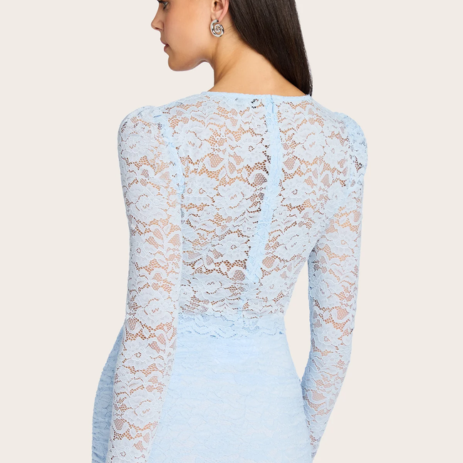 SAFIA_BLUE_NELLIA_BLUE_0035.webp