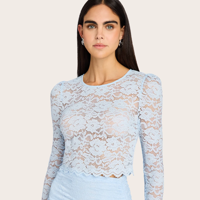 SAFIA_BLUE_NELLIA_BLUE_0024.webp
