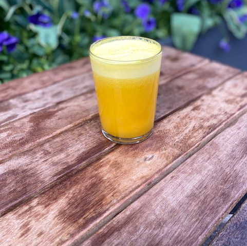 Fraîche partners with Scen, Springbone, Raiz, Migrant Kitchen, and Spring Café Aspen to bring delicious farm fresh meals to Fraîche Fridges around NYC.