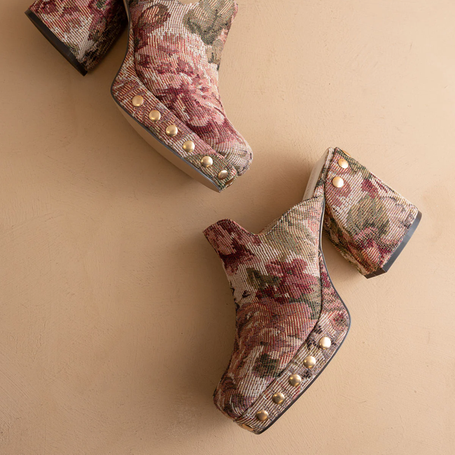 SIERRA_mauvetapestry_product4.webp