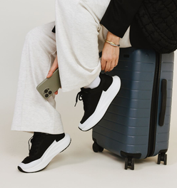 Women's Breeze Sneaker