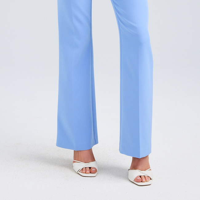 SP25_NellieCrepePants_Periwinkle_2.jpg