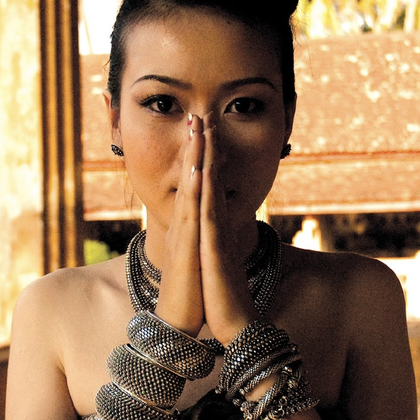 St. Elise Bazaar Introduces New Jewelry Collection From Laos