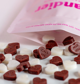 HEART SHAPED WAX MELTS - COOKIES N CREAM