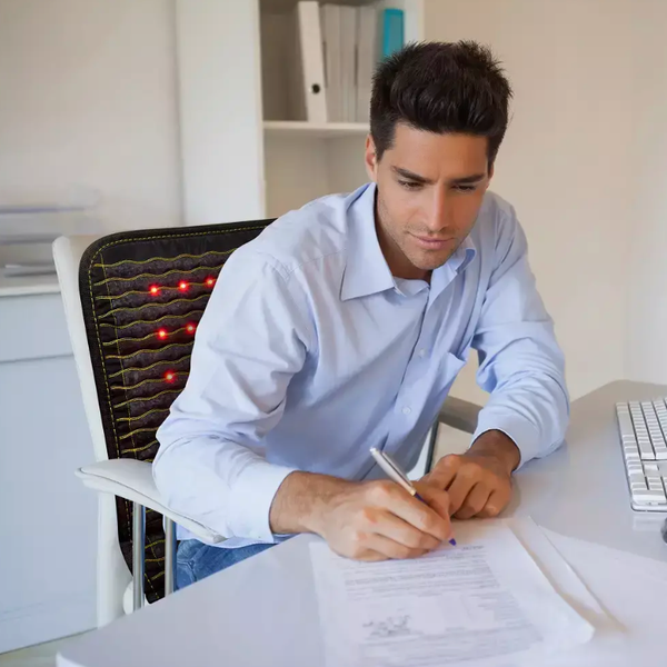 Celebrating Men’s Health Month & Father’s Day: Give the Gift of Wellness with HealthyLine