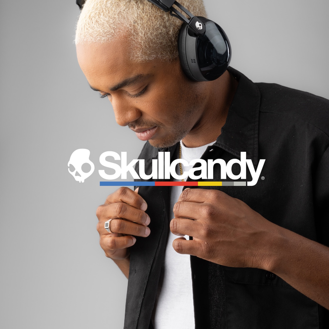 Skullcandy_Aviator_900_ANC_True_Black__Press_Images_.jpg