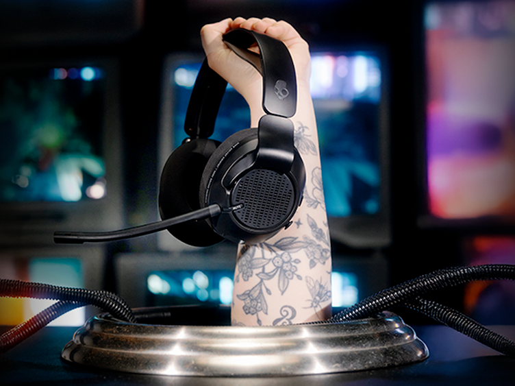 Skullcandy Sets New Standard in Gaming Audio with Innovative Crusher PLYR 720