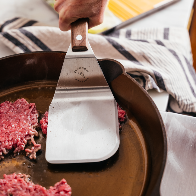 Smithey_Ironware_Spatula_09072023_0010.jpg