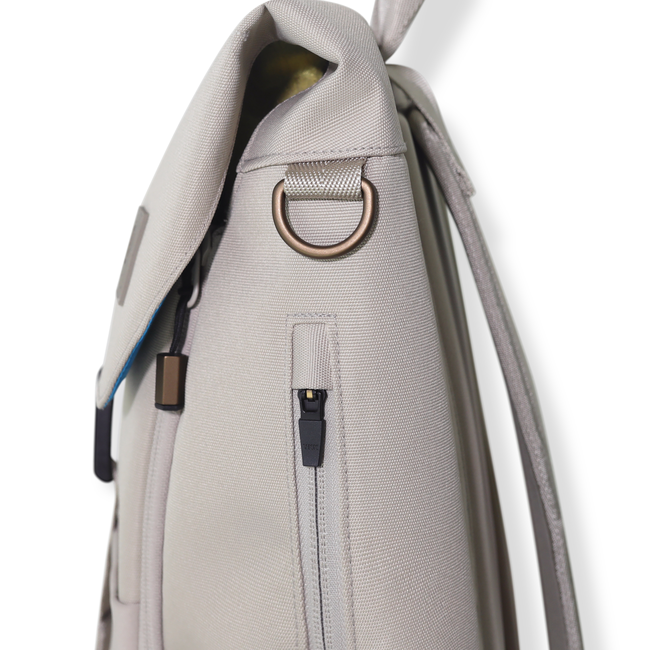 Taupe Backpack hardware closeup.jpg