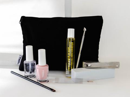 9-Piece Minimalist Luxe Nail Kit with Top / Base Coat + Color of Choice