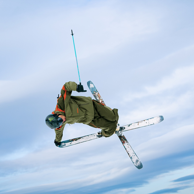 Venom_3_in_1_Jacket_38SA073573_ARC_Venom Lift Pants_38SA123531_ARC_9.jpg