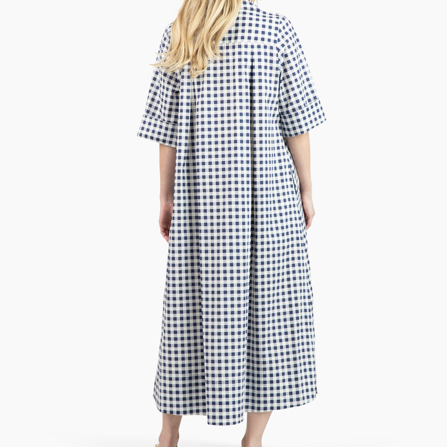 Weekender Caftan back gingham navy.jpg