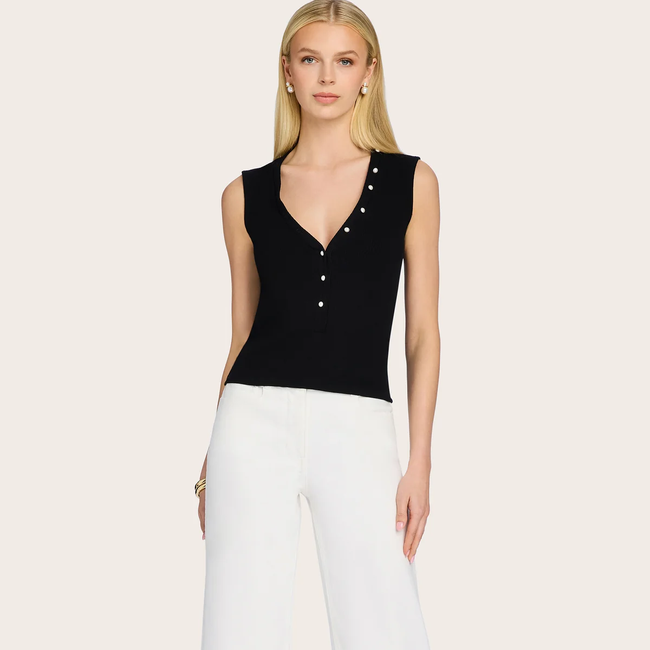 ZOELLE_BLACK_EROS_WHITE_0003.webp