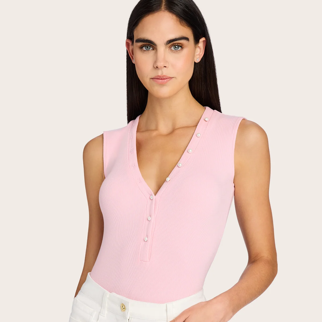 ZOELLE_PINK_EROS_WHITE_0005.webp