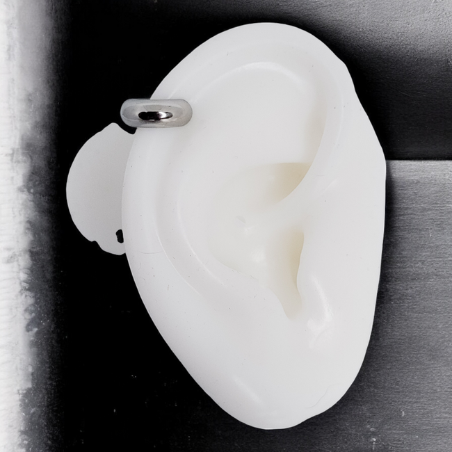 Smooth Bold Ear Cuff-gallery-42503542800634