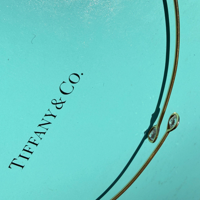 Vintage yellow 18K Tiffany and Co Elsa Peretti wire collar necklace with pear cut bezel set diamonds-gallery-56832168984891