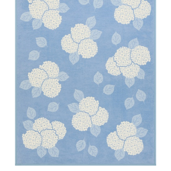 Hydrangeas Bluebell Blanket-gallery-0