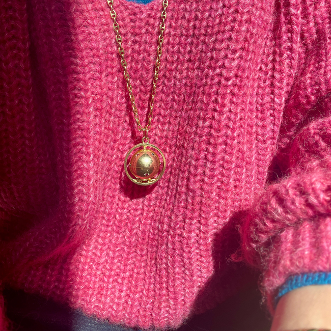 Vintage yellow 14K gold star set ruby and sapphire picture holder orb locket-gallery-51081465135419