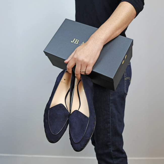 Tuxedo Slipper-gallery-43000966152412