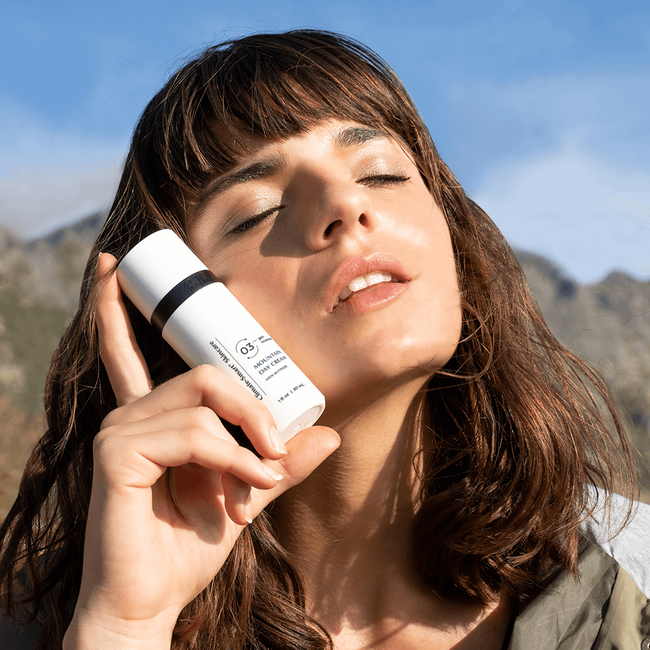 Mountain Day Cream-gallery-33359284371567