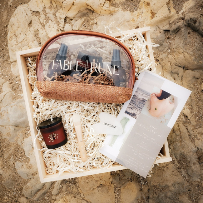 THE SUNSEEKER - INTUITIVE SPA GIFT BOX-gallery-39236777705634