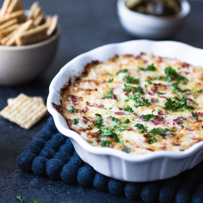 Roasted Garlic Horseradish Dip-gallery-30478821982273